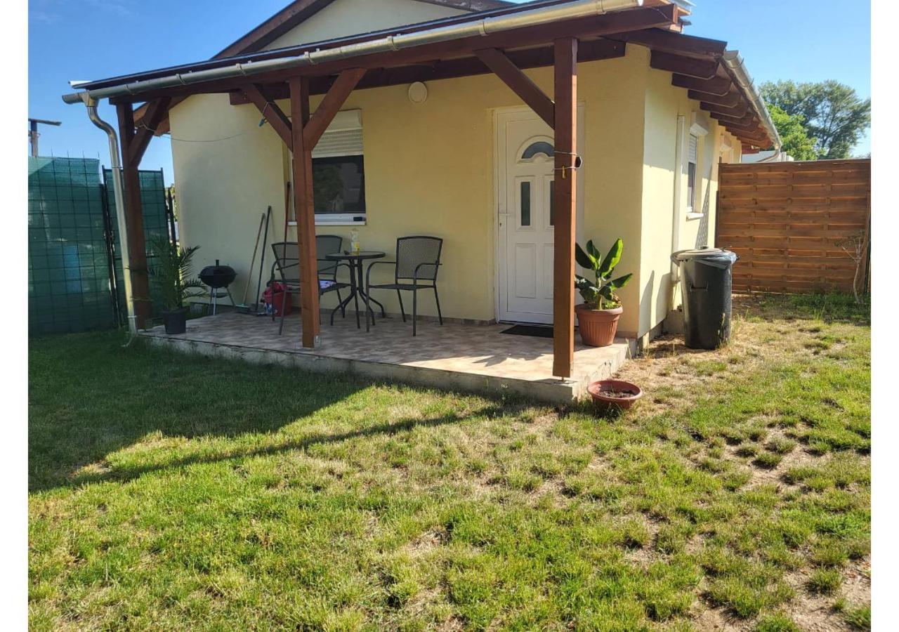Forras Vendeghaz Tata Exterior photo