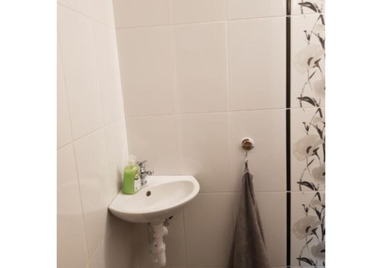 Forras Vendeghaz Tata Exterior photo