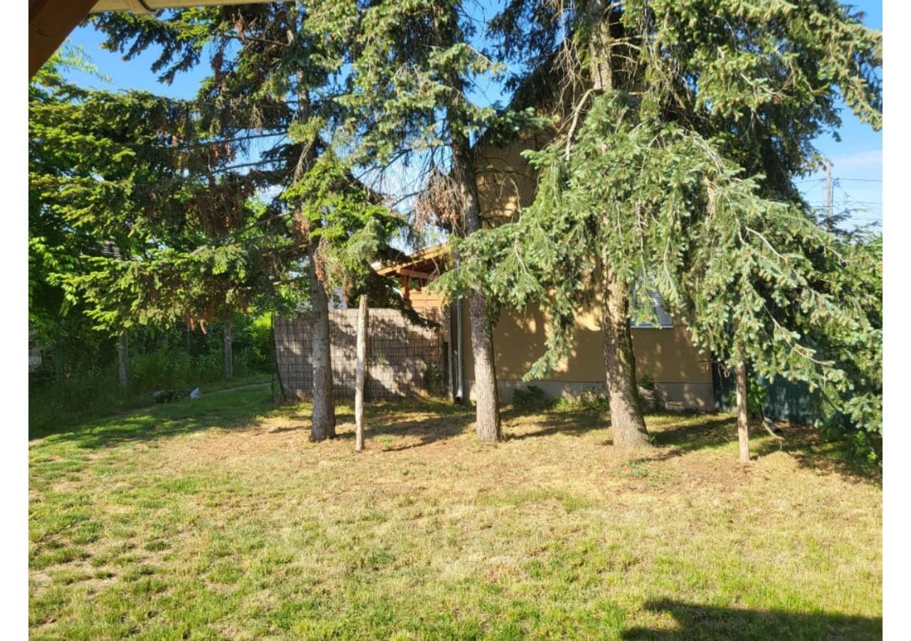 Forras Vendeghaz Tata Exterior photo