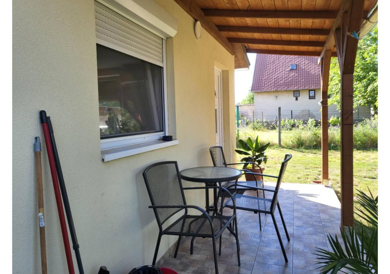 Forras Vendeghaz Tata Exterior photo